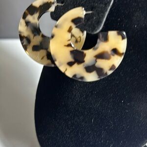 Elegant Tortoise Shell Hoop Earrings Bundle 4 for $20!